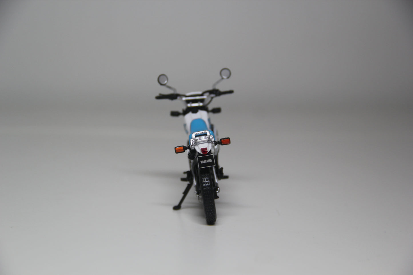 YAMAHA DT 50 LC White and Blue