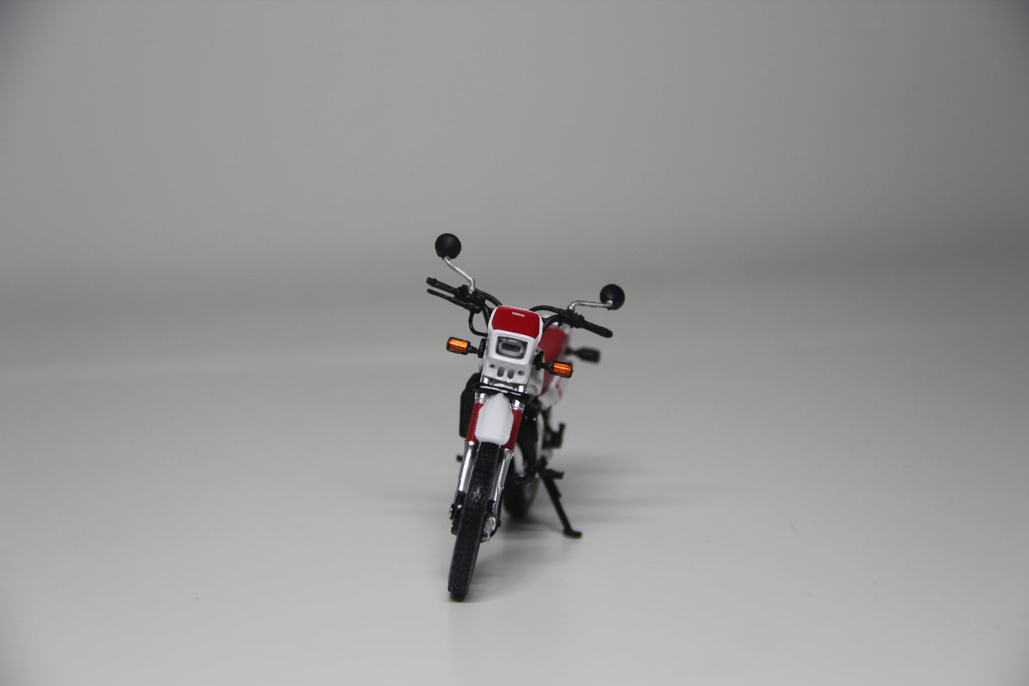 YAMAHA DT 50 LC White and Red