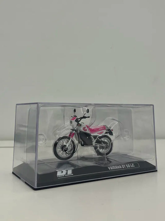 YAMAHA DT 50 LC White and Pink