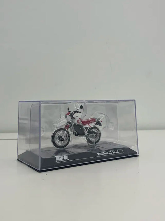 YAMAHA DT 50 LC White and Red